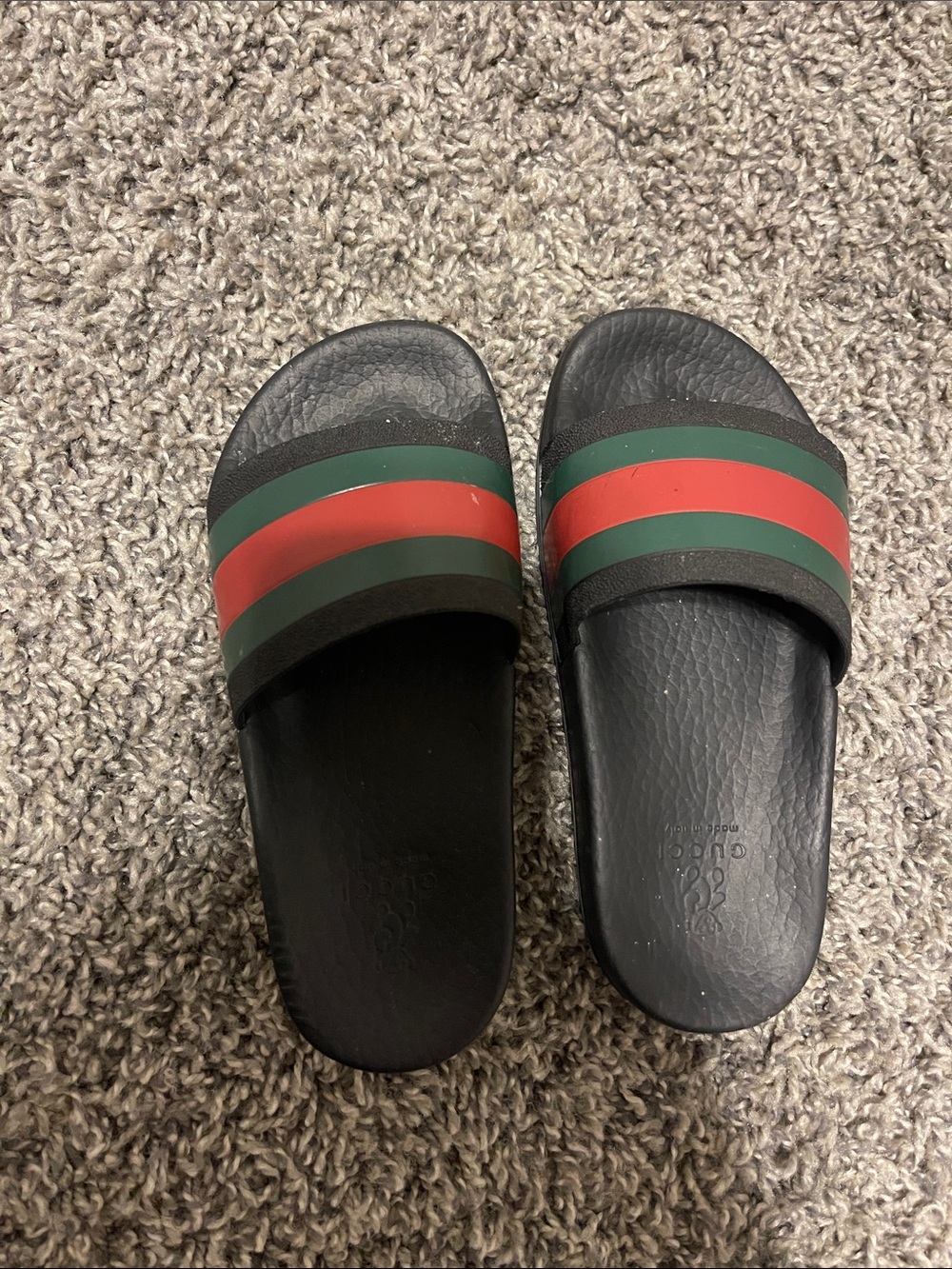 Gucci Black Kids Slide Sandals with Green and Red Stripes